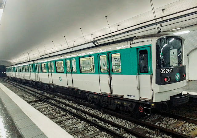 La ligne 3 bis du métro de Paris : « de qui ? »