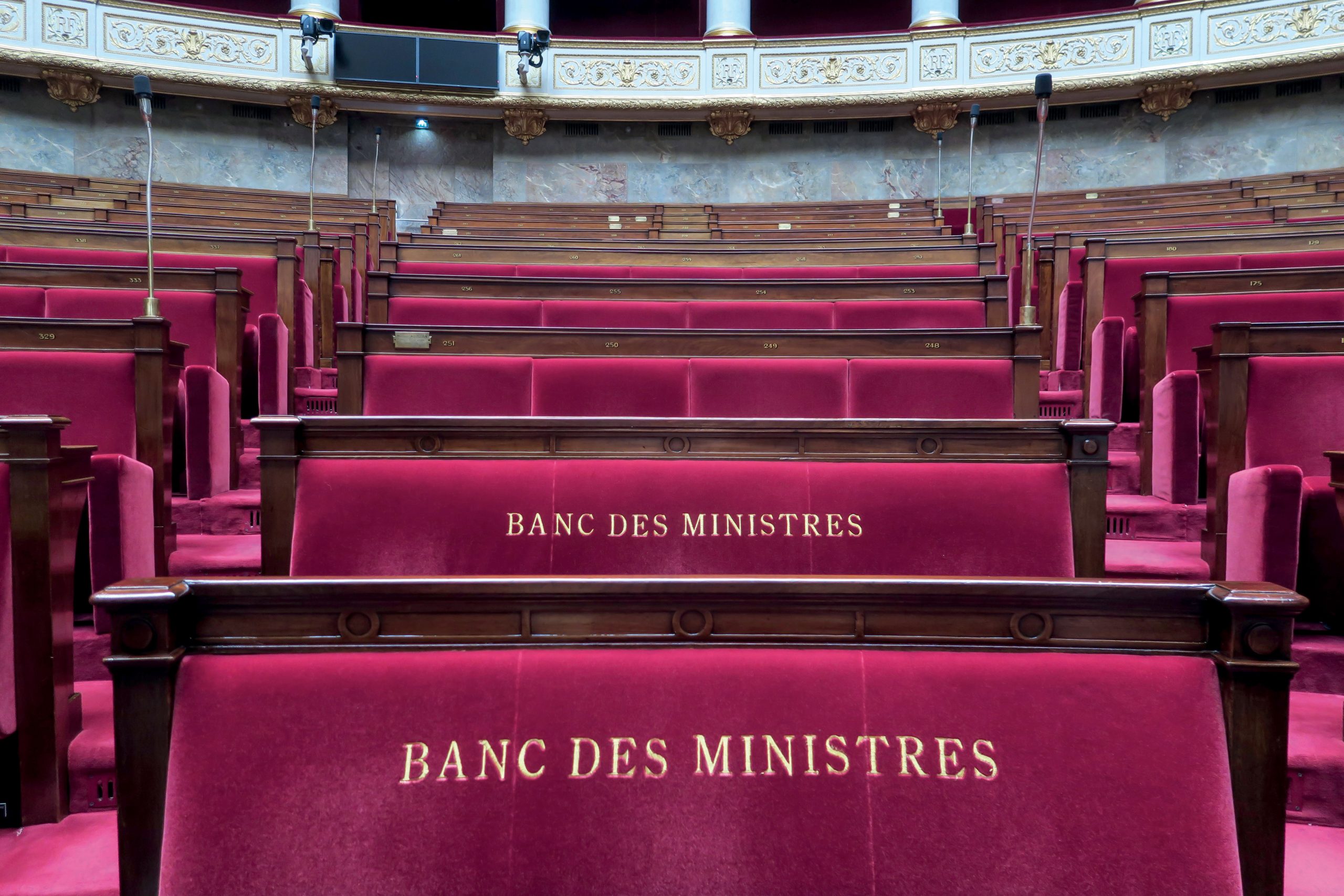 Au fait, qu’est-ce qu’un ministère ?